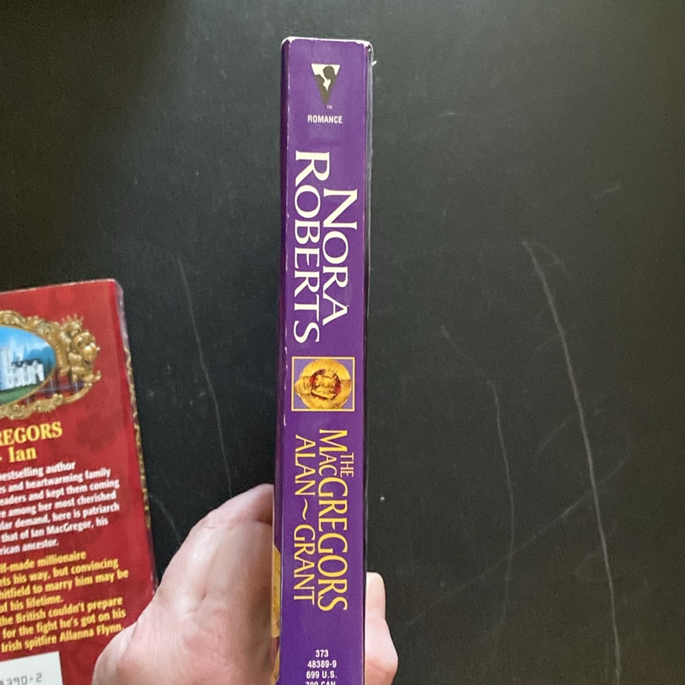 Nora Roberts 3 Book Bundle The MacGregors - Picture 13 of 14